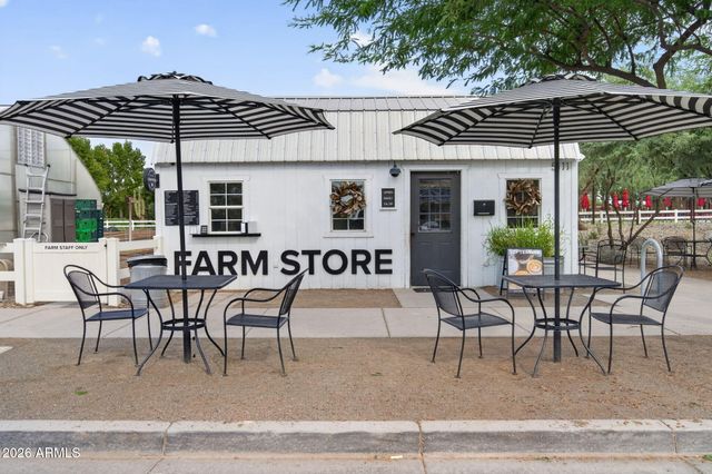9606 E SPIRAL Avenue, Mesa, AZ 85212