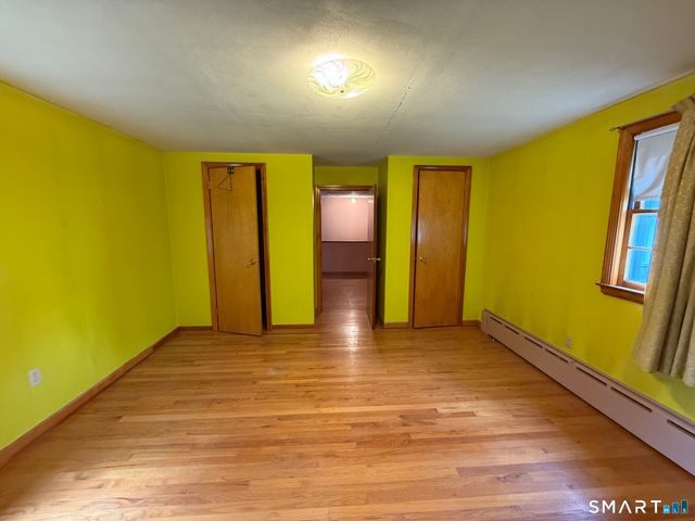 12 Swan Avenue, Wallingford, CT 06492