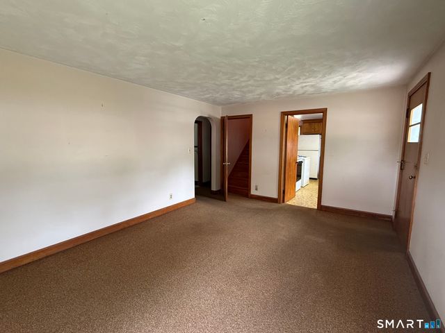 12 Swan Avenue, Wallingford, CT 06492