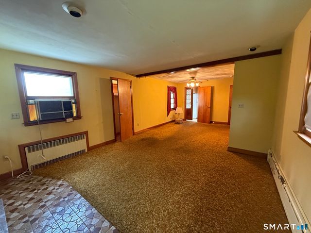 12 Swan Avenue, Wallingford, CT 06492