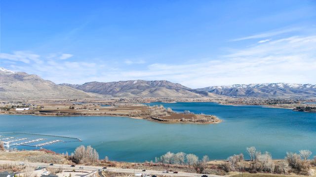 715 N YACHT DR, Eden, UT 84310