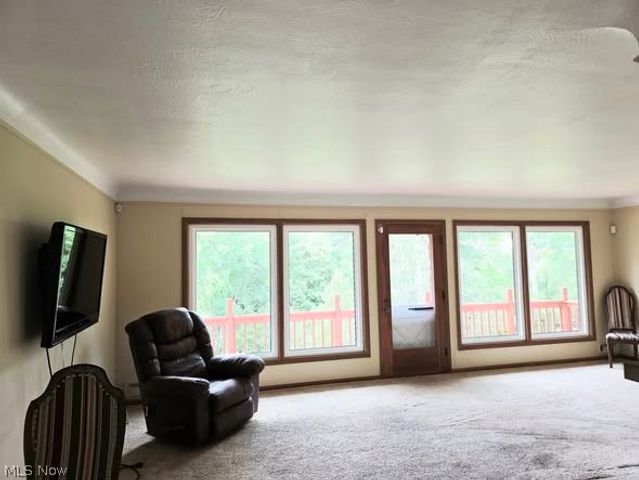 7623 Alan Pky, Middleburg Heights, OH 44130