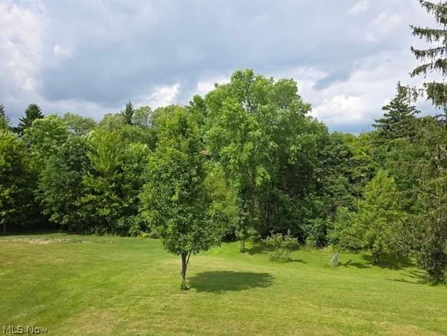 7623 Alan Pky, Middleburg Heights, OH 44130