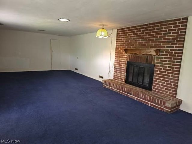 7623 Alan Pky, Middleburg Heights, OH 44130