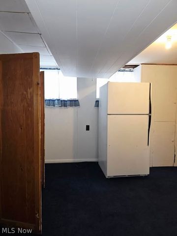 7623 Alan Pky, Middleburg Heights, OH 44130