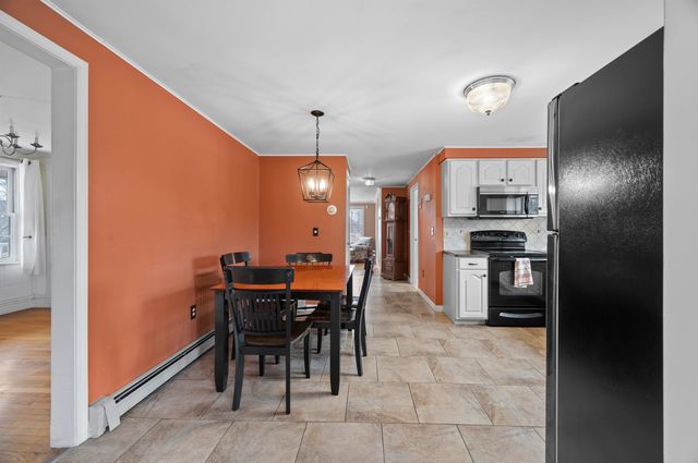 107 County Farm Cross Road, Dover, NH 03820