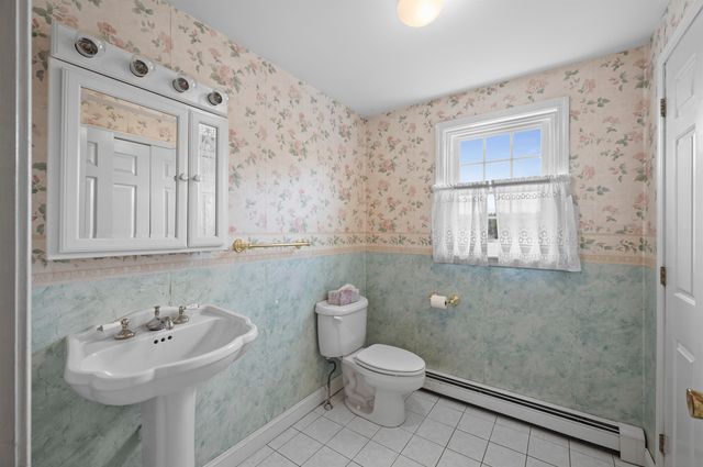 107 County Farm Cross Road, Dover, NH 03820