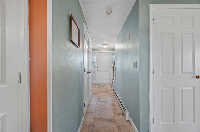 107 County Farm Cross Road, Dover, NH 03820