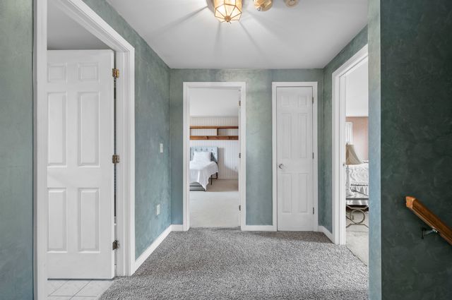 107 County Farm Cross Road, Dover, NH 03820