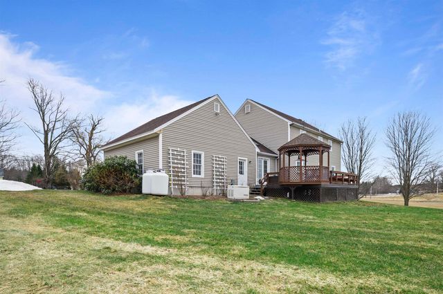 107 County Farm Cross Road, Dover, NH 03820