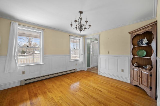 107 County Farm Cross Road, Dover, NH 03820