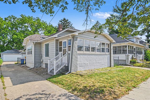 735 Eleanor Street Ne, City Of Grand Rapids, MI 49505