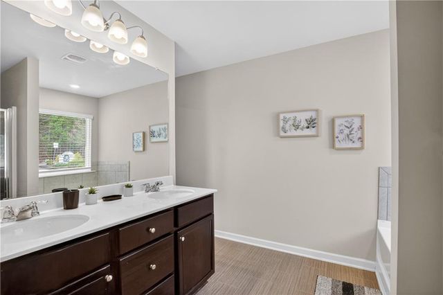 4918 Lower Elm, Atlanta, GA 30349