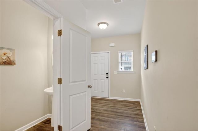 4918 Lower Elm, Atlanta, GA 30349