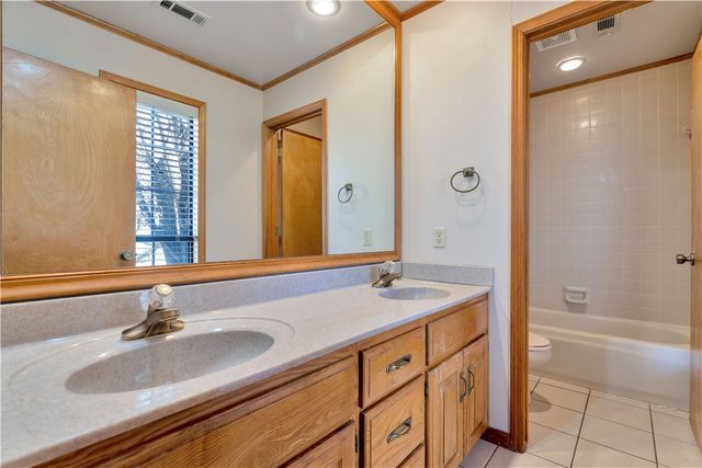 742 Birwin Street, Fayetteville, AR 72703