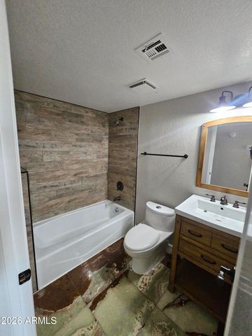 1320 W PECOS Avenue, Mesa, AZ 85202