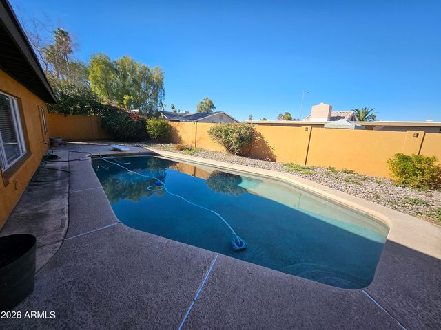 1320 W PECOS Avenue, Mesa, AZ 85202