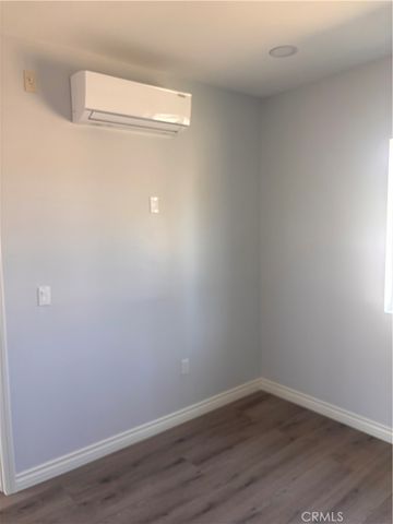 10133 Kester, San Fernando, CA 91345