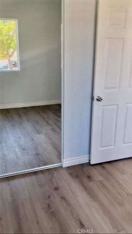 10133 Kester, San Fernando, CA 91345