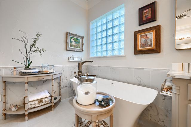 105 Dalview Drive, Forney, TX 75126