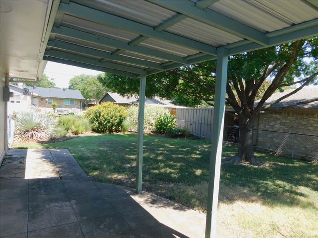 2445 Eastbrook Drive, Mesquite, TX 75150