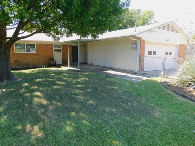 2445 Eastbrook Drive, Mesquite, TX 75150