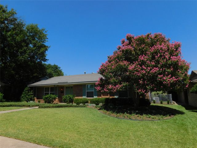 2445 Eastbrook Drive, Mesquite, TX 75150