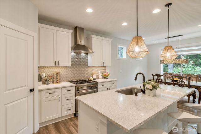 22425 285th st, Maple Valley, WA 98038