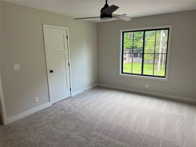 506 NW 15th Street, Blue Springs, MO 64015