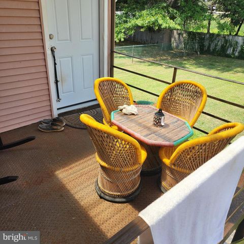 309 OAKLAND AVE, Bellmawr, NJ 08031