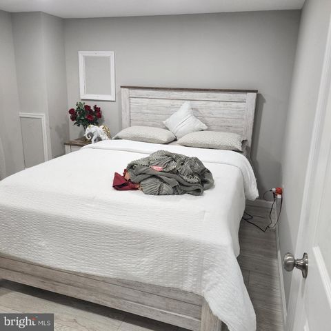 309 OAKLAND AVE, Bellmawr, NJ 08031