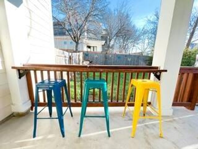 807 E 16th ST B, Austin, TX 78702