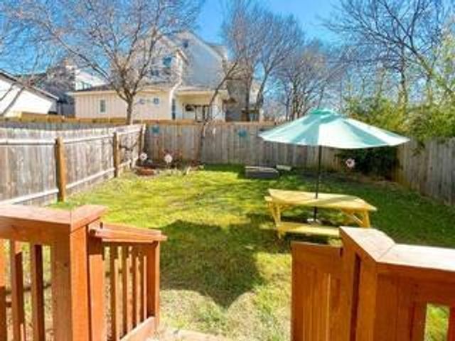 807 E 16th ST B, Austin, TX 78702