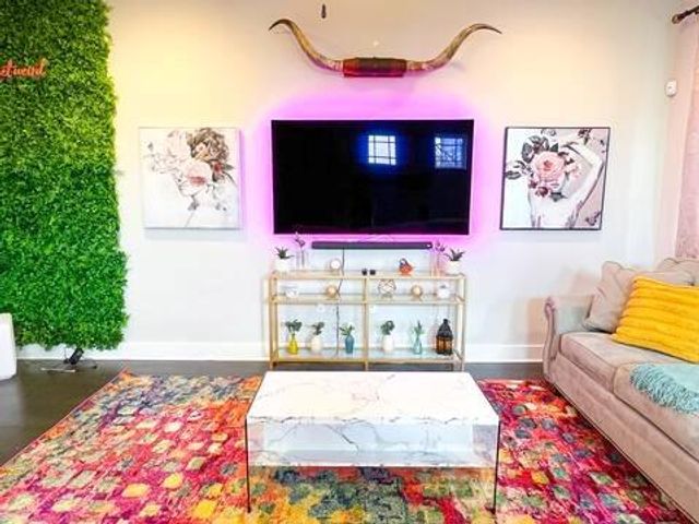 807 E 16th ST B, Austin, TX 78702