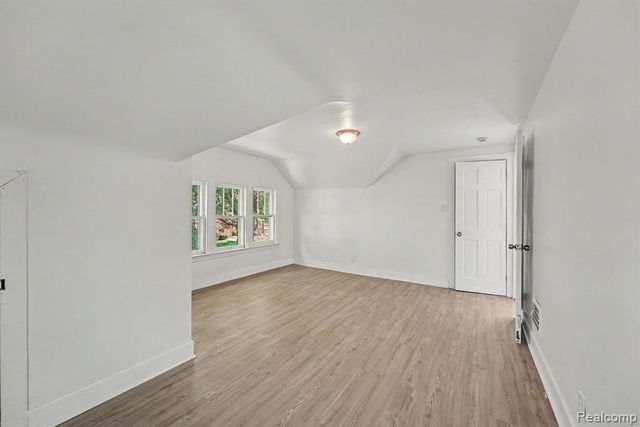 15224 Rossini Drive, Detroit, MI 48205