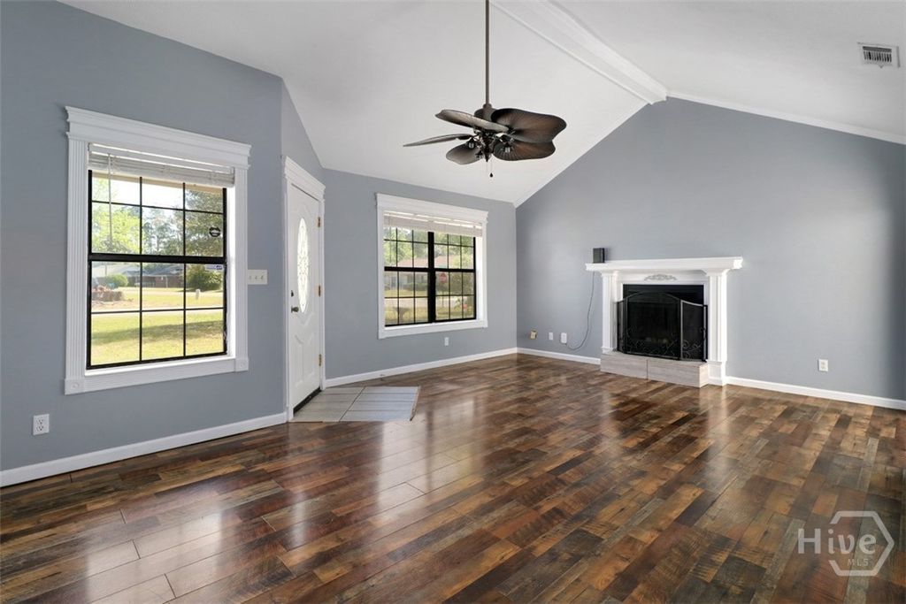 Image 10 of property listing at 1 Walnut Way, Rincon, GA 31326