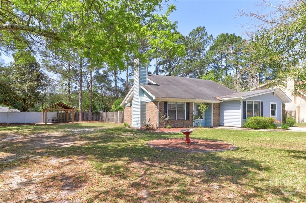 Image 3 of property listing at 1 Walnut Way, Rincon, GA 31326