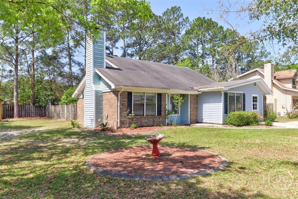 Image 4 of property listing at 1 Walnut Way, Rincon, GA 31326