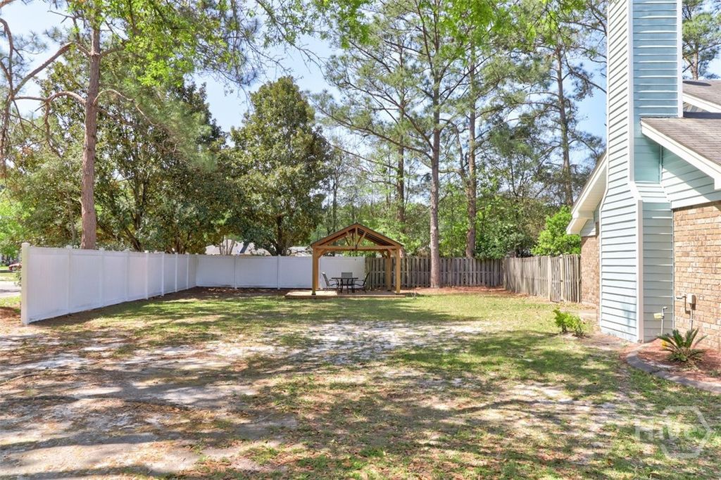 Image 5 of property listing at 1 Walnut Way, Rincon, GA 31326