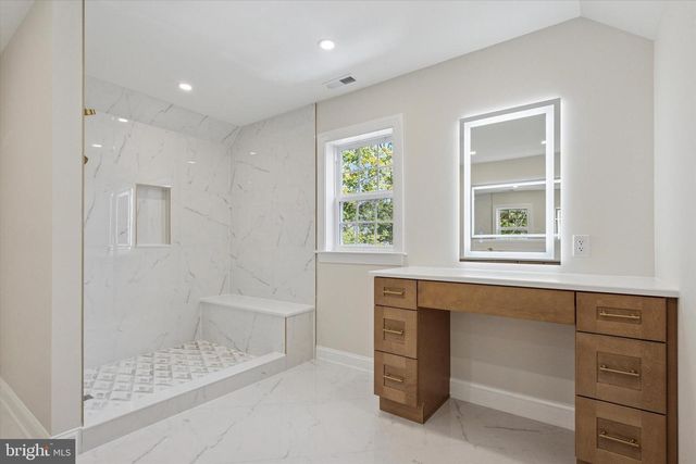 896 CONESTOGA RD, Berwyn, PA 19312