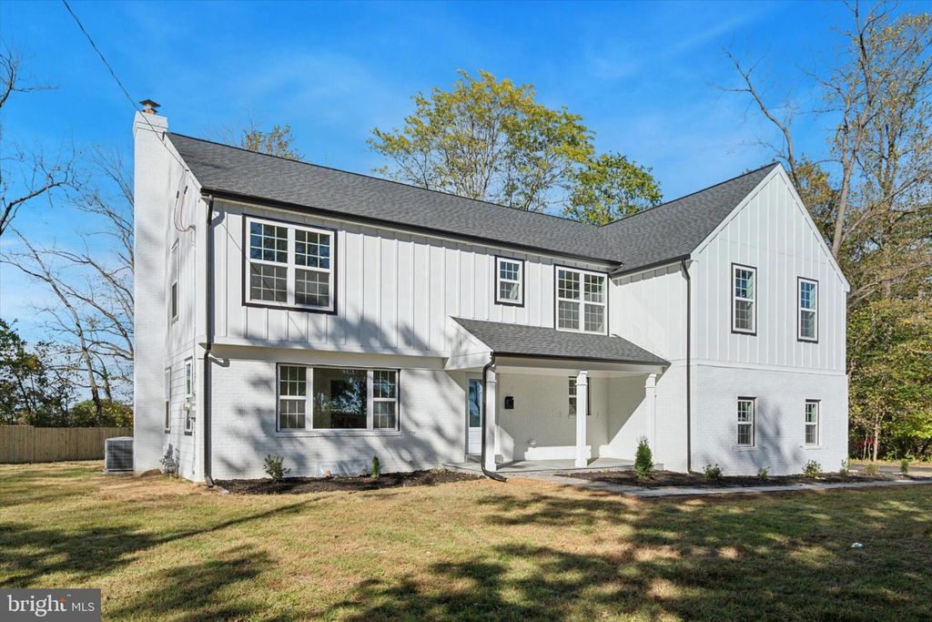 896 CONESTOGA RD, Berwyn, PA 19312