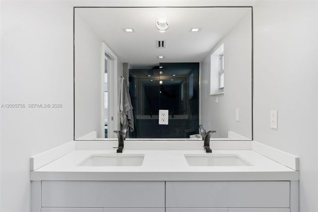 1428 Euclid Ave 207, Miami Beach, FL 33139