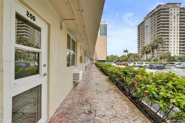 1936 S Ocean 20D, Hallandale Beach, FL 33009
