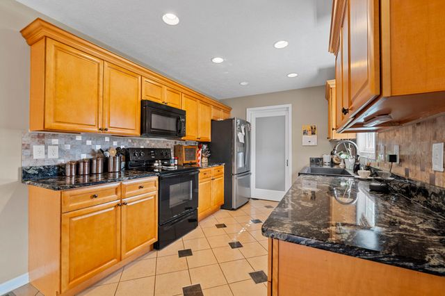 2843 Tumbleweed Trail Ave, Bowling Green, KY 42101