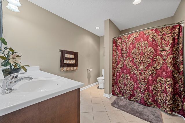 2843 Tumbleweed Trail Ave, Bowling Green, KY 42101