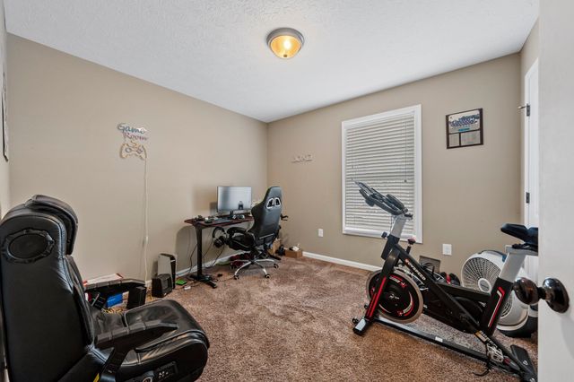 2843 Tumbleweed Trail Ave, Bowling Green, KY 42101