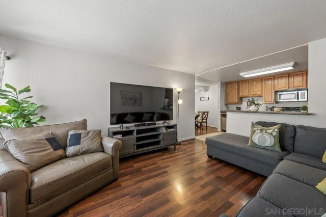 1845 Bayview Heights 99, San Diego, CA 92105