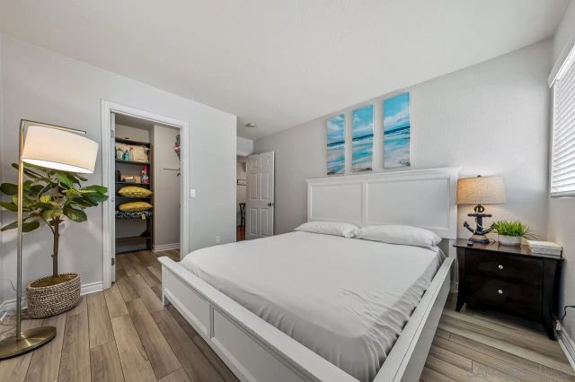 1845 Bayview Heights 99, San Diego, CA 92105