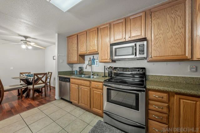 1845 Bayview Heights 99, San Diego, CA 92105