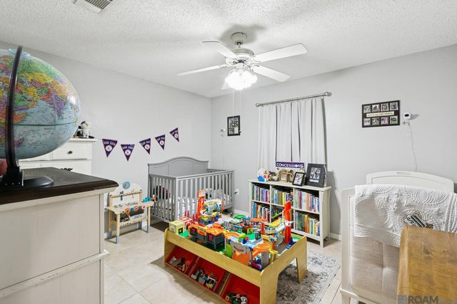 2113 Alice St, Zachary, LA 70791